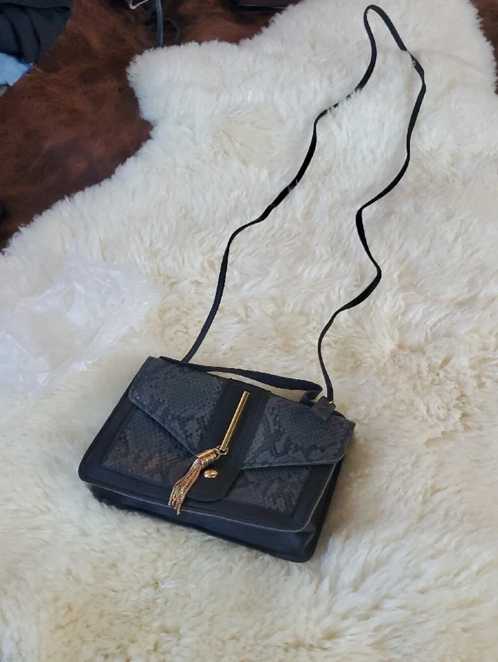 jinana elegant black
